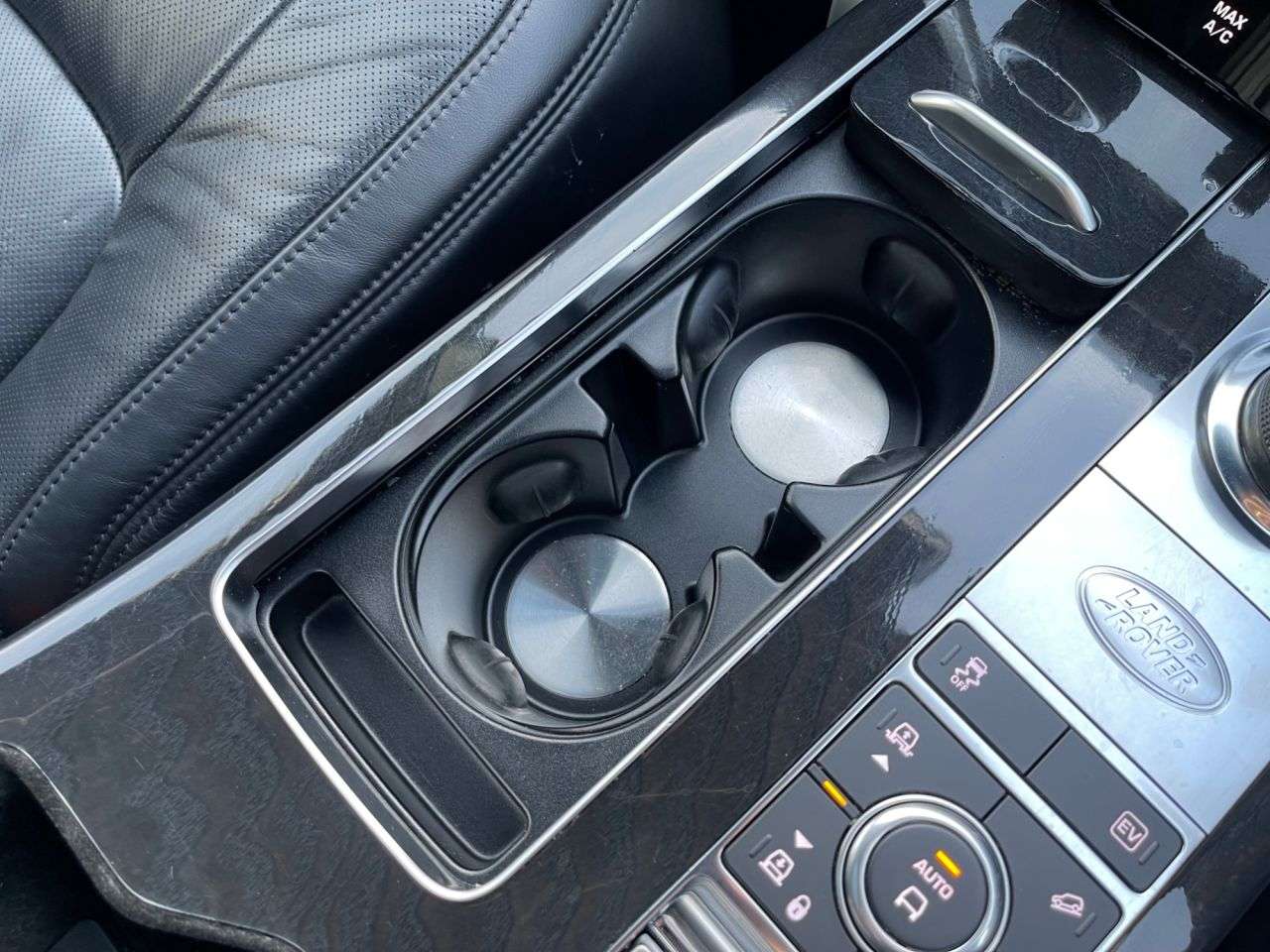 2019 LAND ROVER RANGE ROVER 2019 LAND ROVER RANGE ROVER