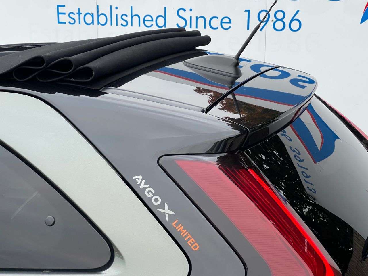 2022 TOYOTA AYGO X 2022 TOYOTA AYGO X