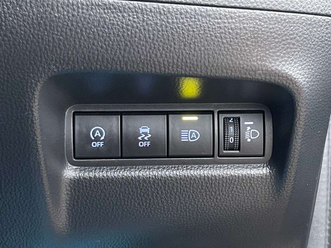 2022 TOYOTA AYGO X 2022 TOYOTA AYGO X