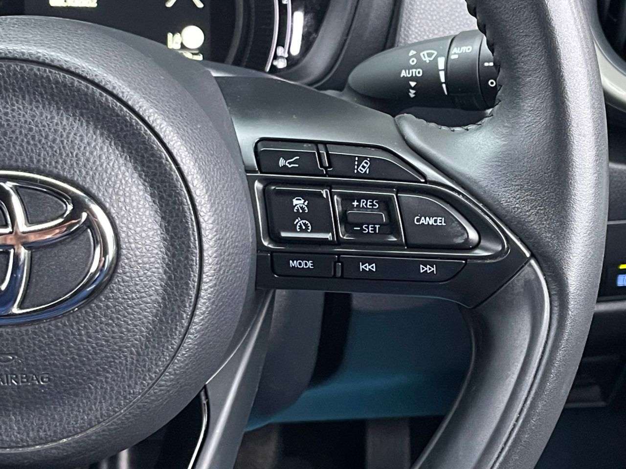 2022 TOYOTA AYGO X 2022 TOYOTA AYGO X