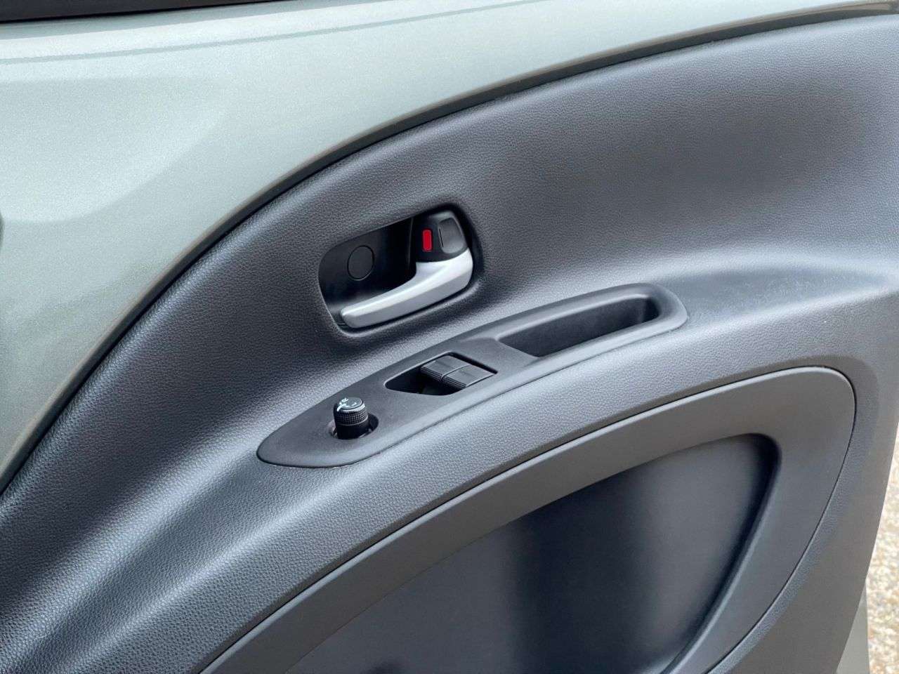 2022 TOYOTA AYGO X 2022 TOYOTA AYGO X