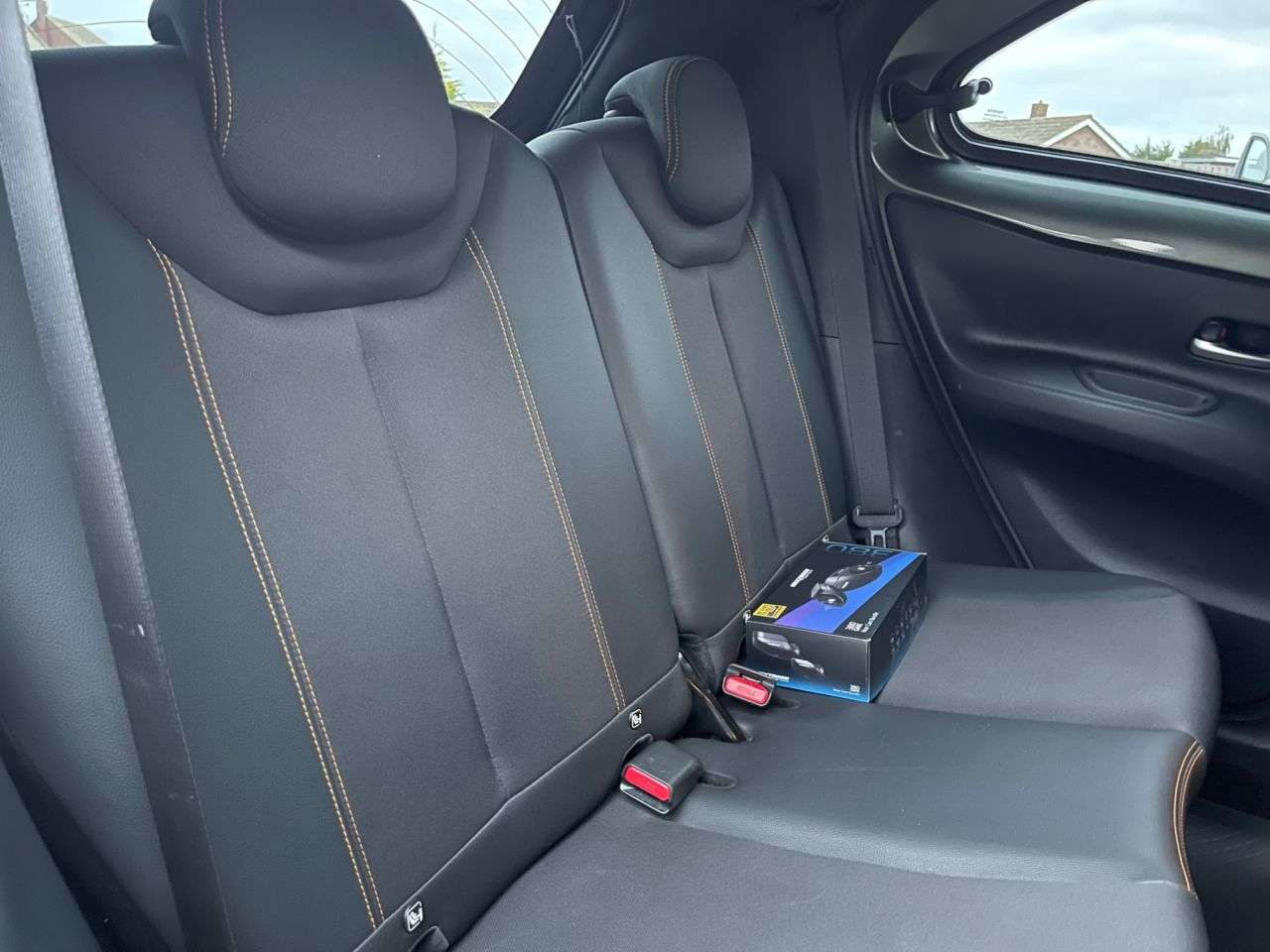 2022 TOYOTA AYGO X 2022 TOYOTA AYGO X