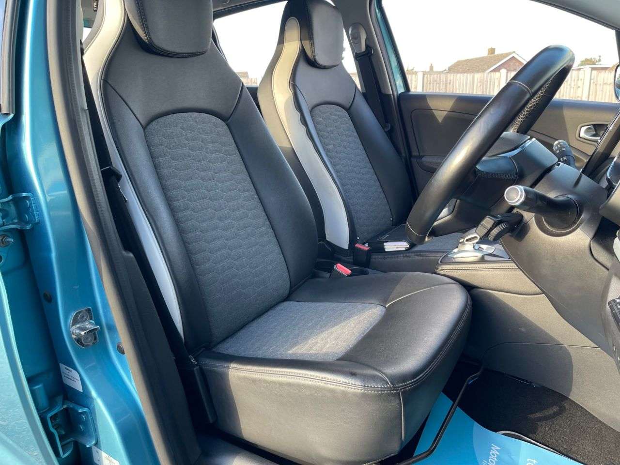 2020 RENAULT ZOE 2020 RENAULT ZOE