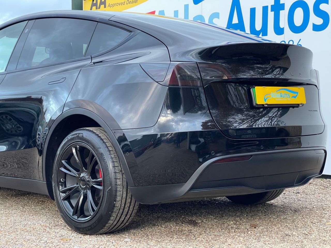 2022 TESLA MODEL Y 2022 TESLA MODEL Y