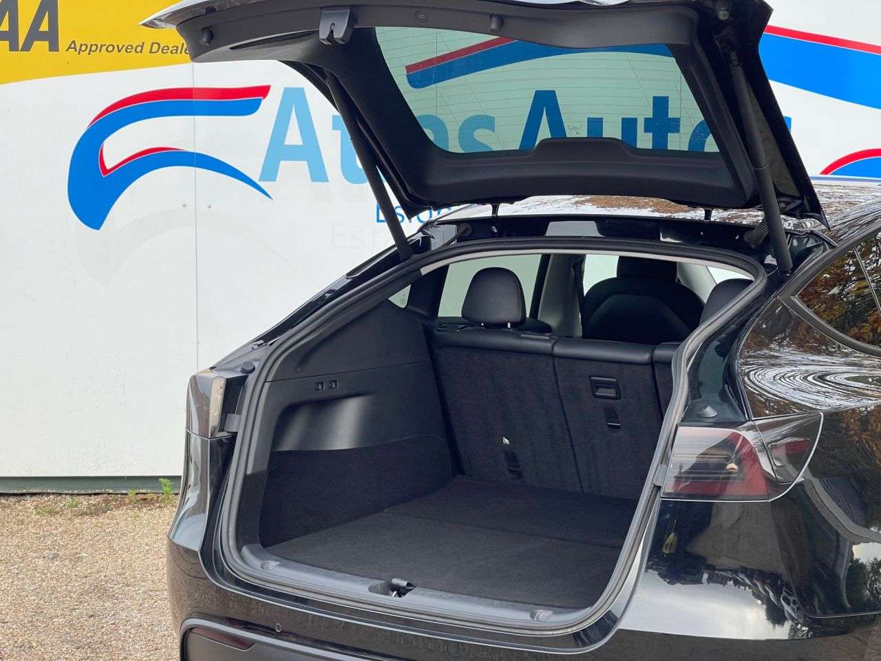 2022 TESLA MODEL Y 2022 TESLA MODEL Y