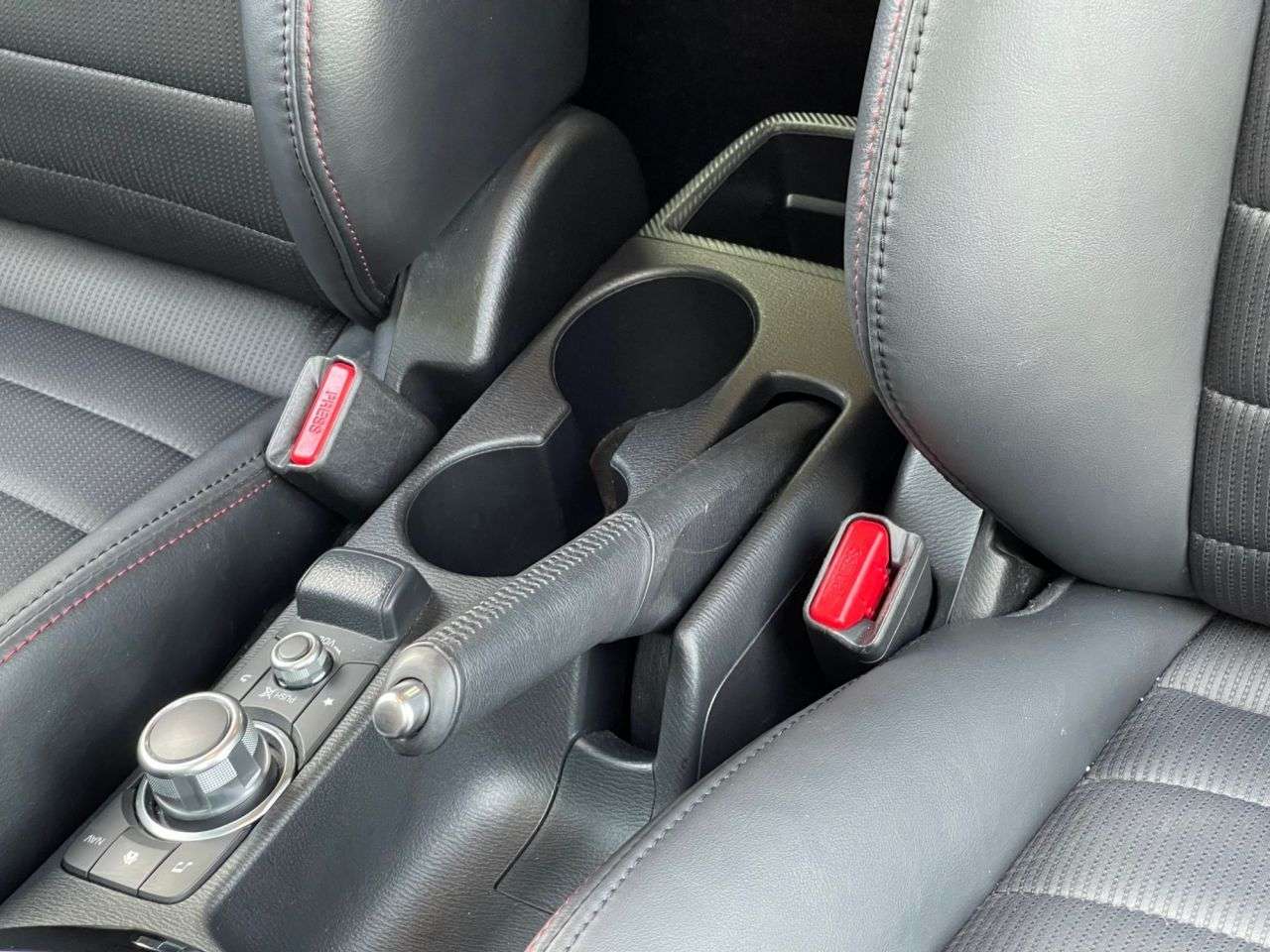 2016 MAZDA CX-3 2016 MAZDA CX-3