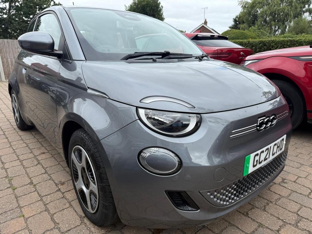Check out this Fiat 500e 2021 Electric Automatic
