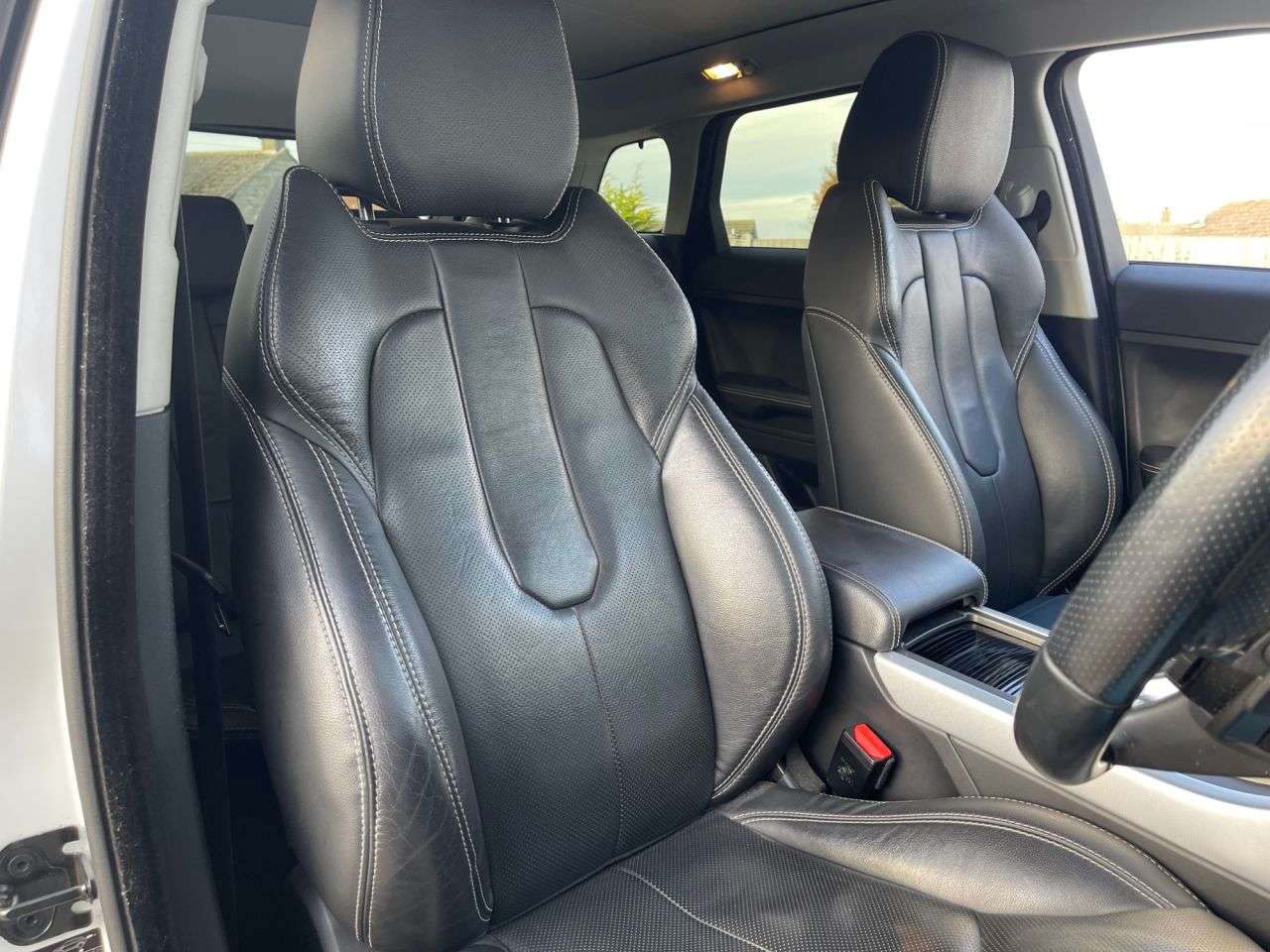 2015 LAND ROVER RANGE ROVER EVOQUE 2015 LAND ROVER RANGE ROVER EVOQUE