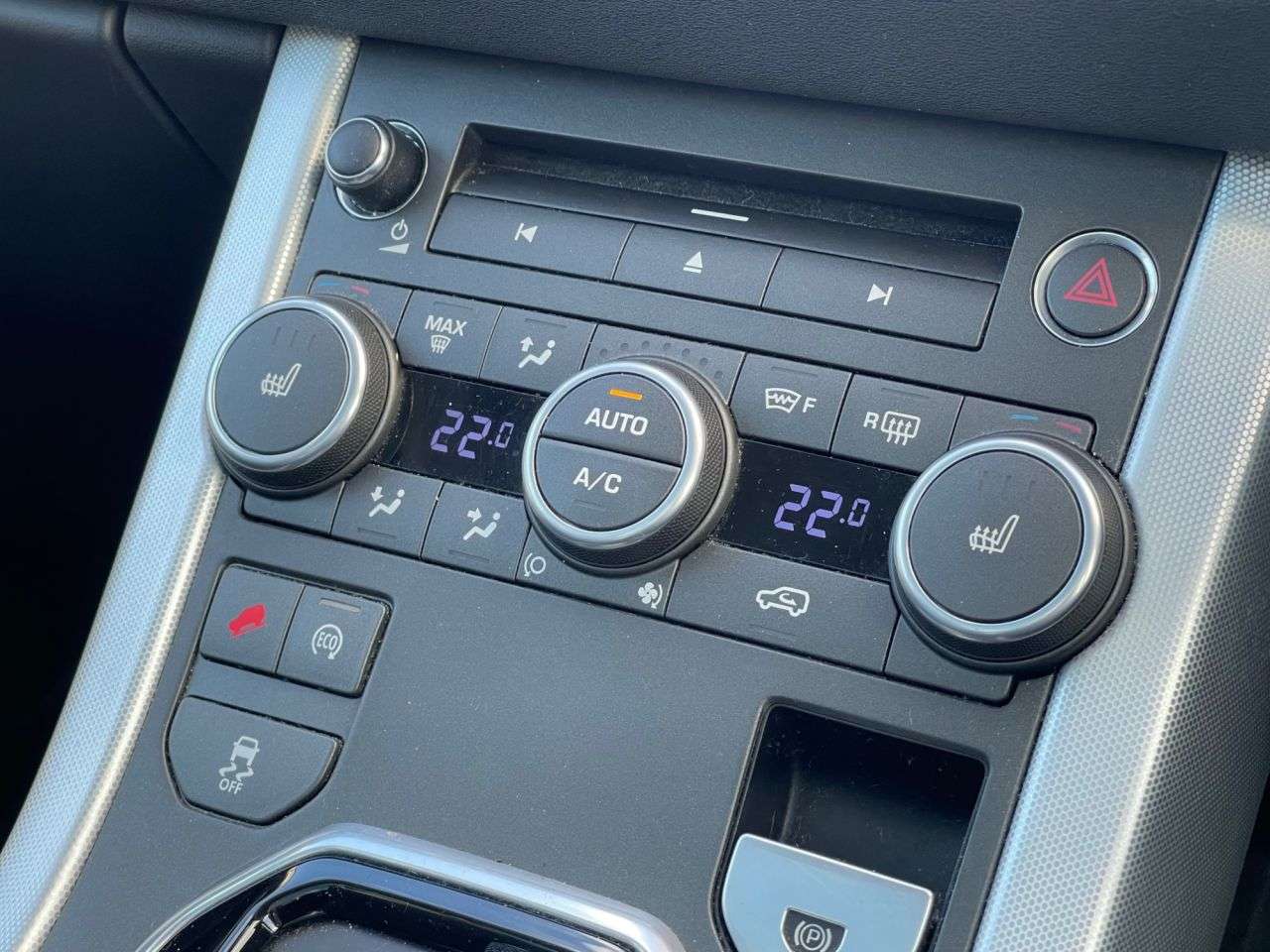 2015 LAND ROVER RANGE ROVER EVOQUE 2015 LAND ROVER RANGE ROVER EVOQUE