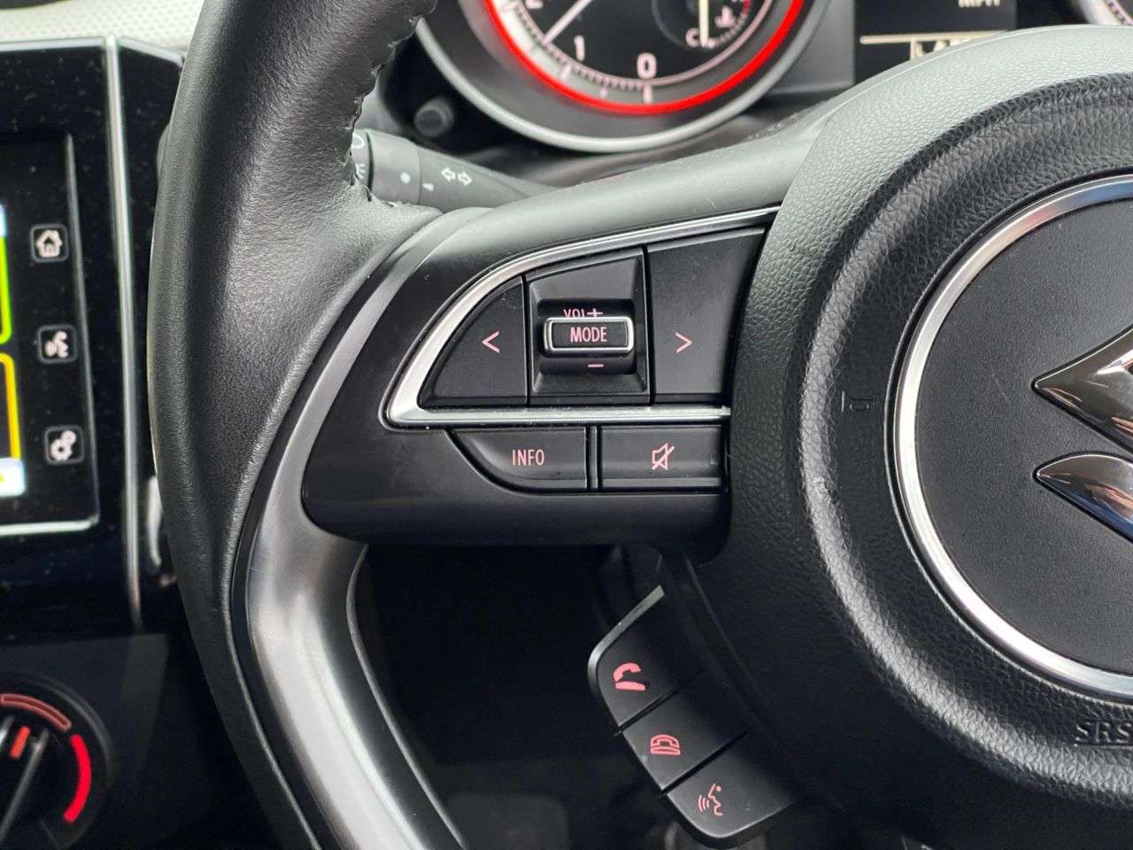 2023 SUZUKI SWIFT 2023 SUZUKI SWIFT