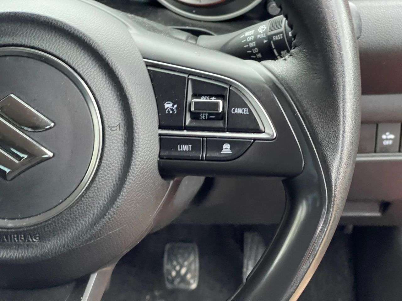 2023 SUZUKI SWIFT 2023 SUZUKI SWIFT