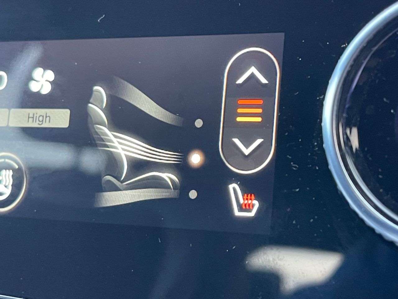 2022 GENESIS GV70 2022 GENESIS GV70