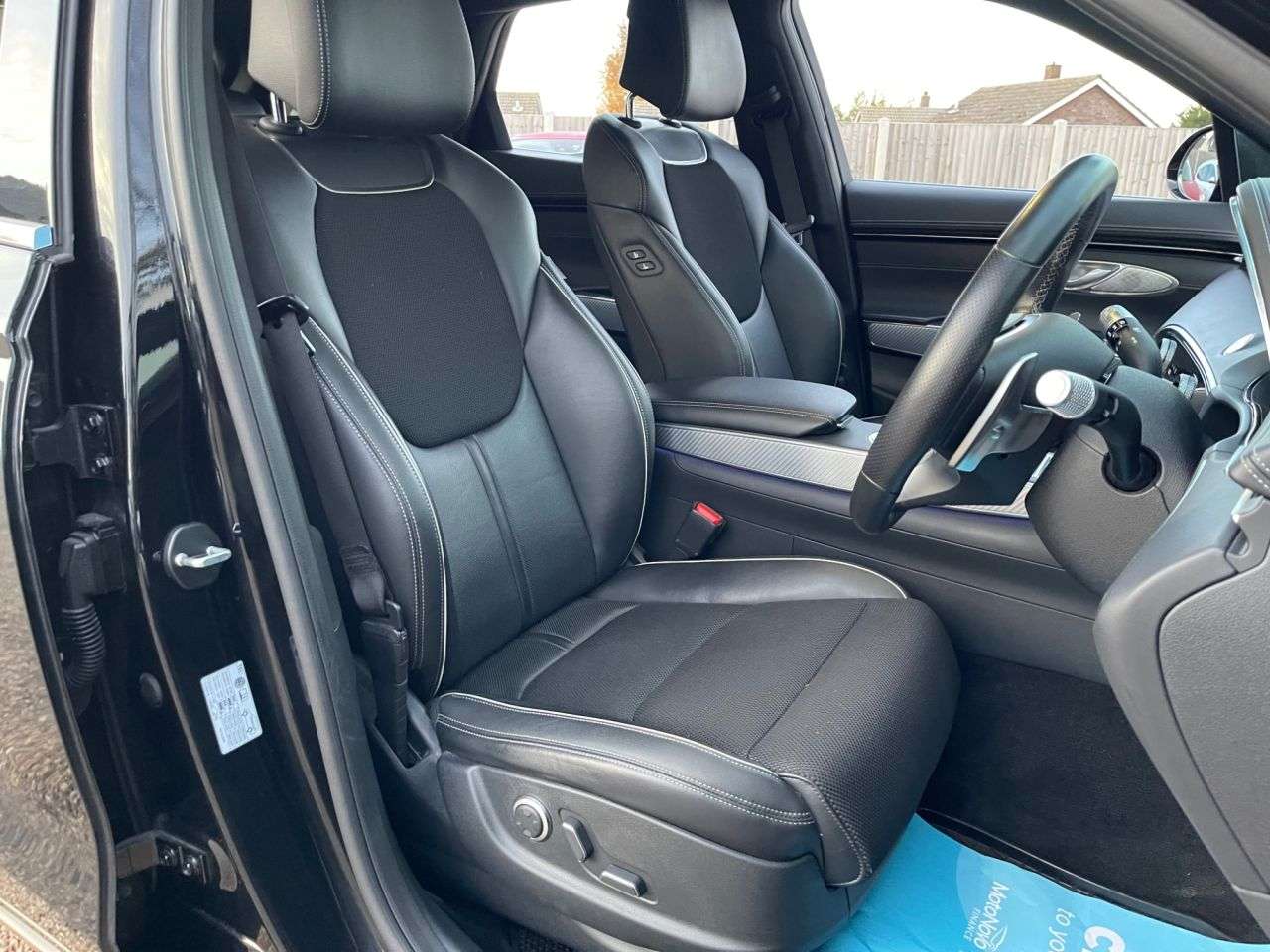 2022 GENESIS GV70 2022 GENESIS GV70