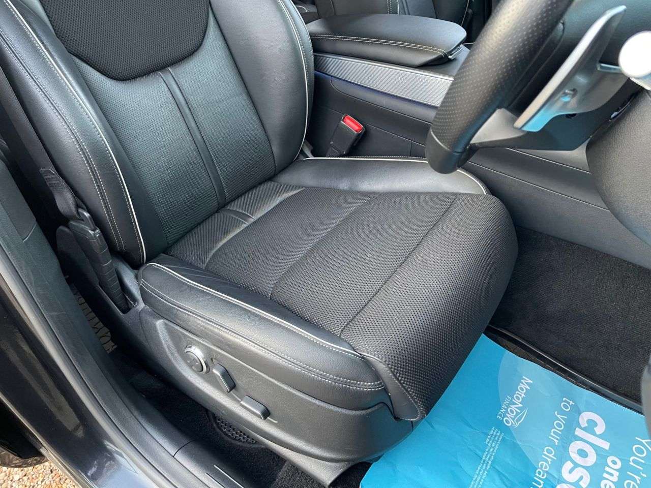 2022 GENESIS GV70 2022 GENESIS GV70