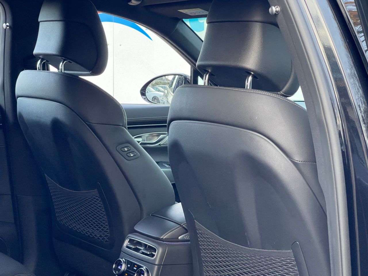 2022 GENESIS GV70 2022 GENESIS GV70