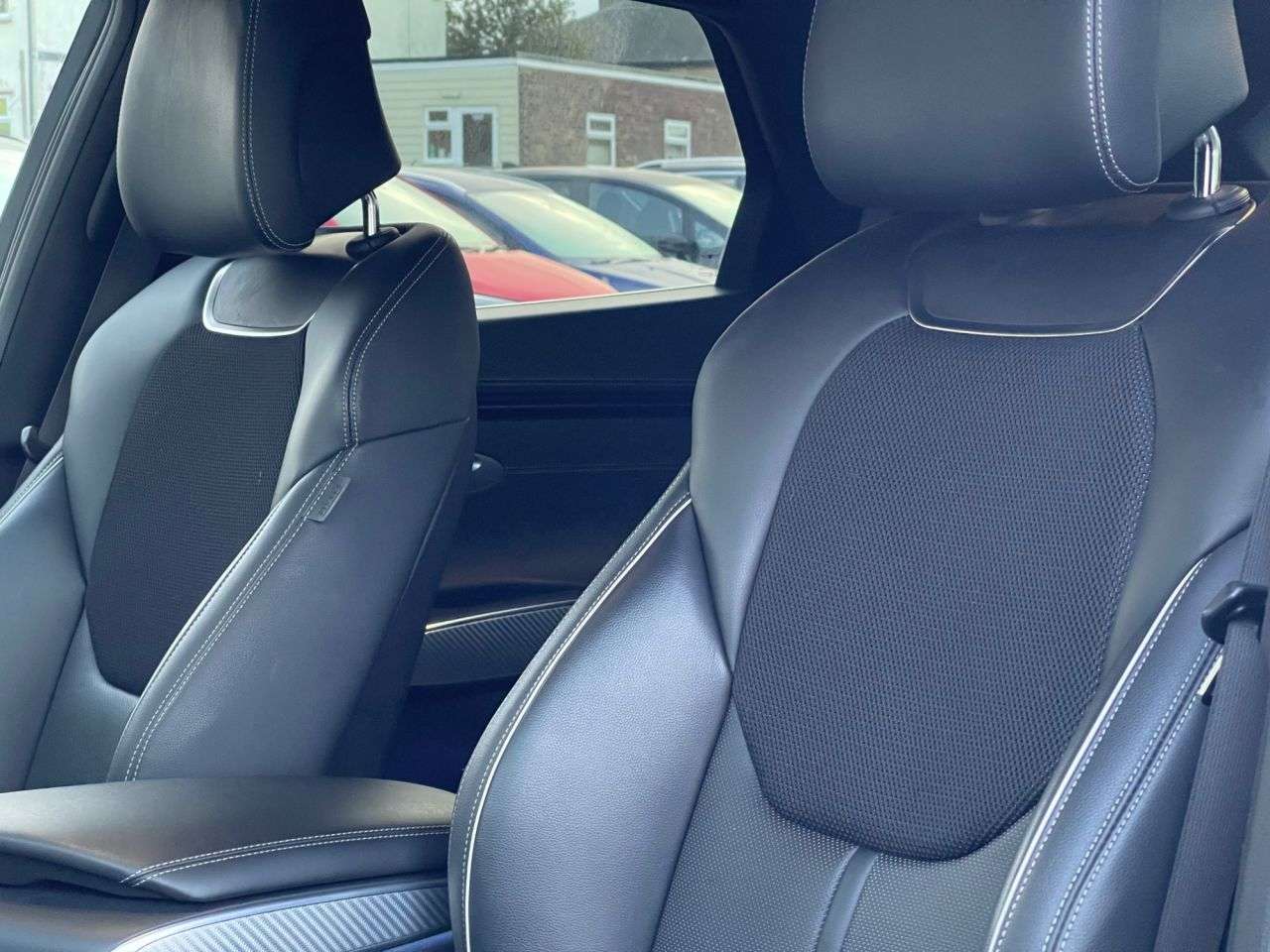 2022 GENESIS GV70 2022 GENESIS GV70