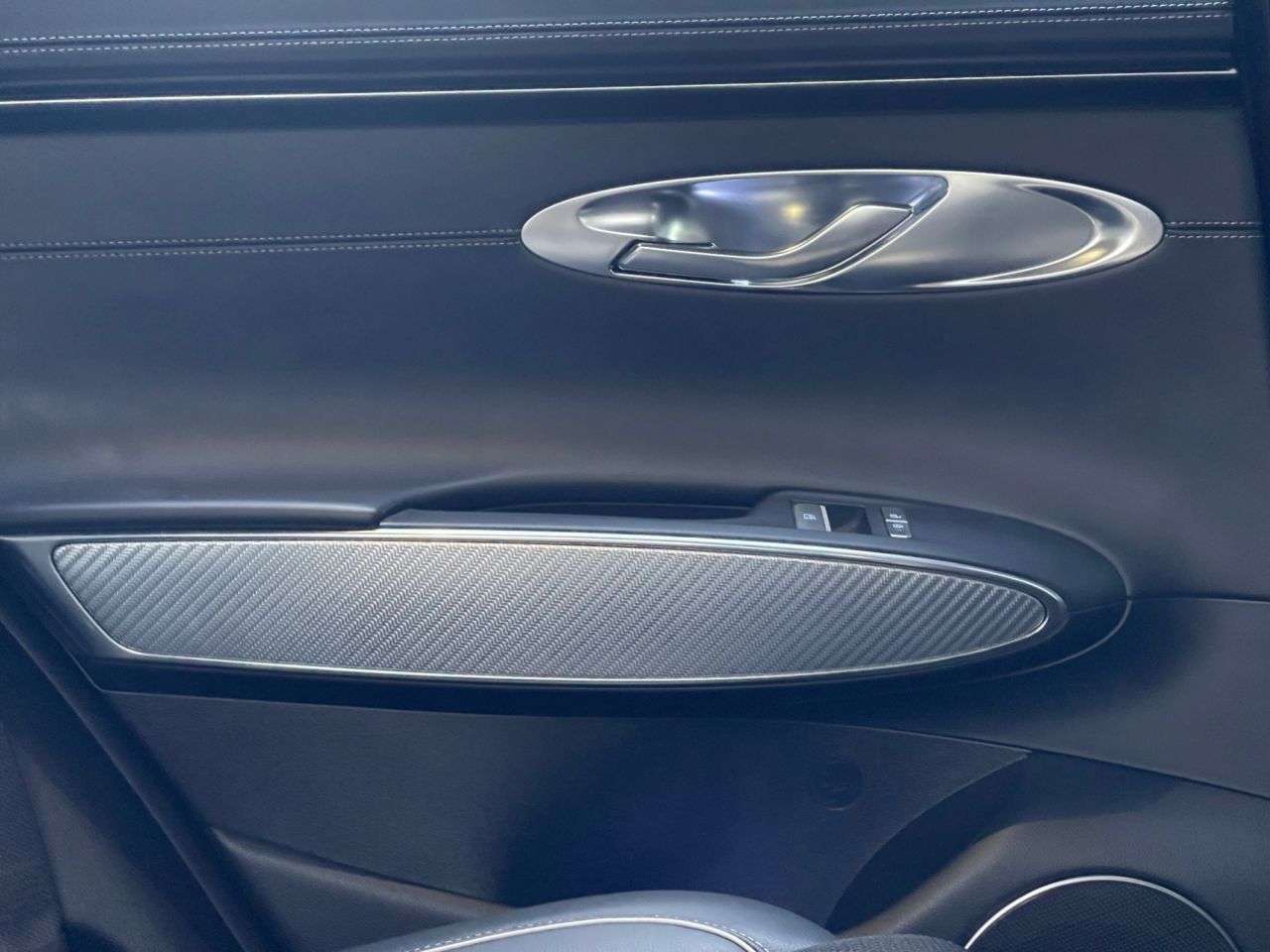 2022 GENESIS GV70 2022 GENESIS GV70