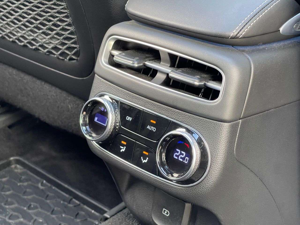 2022 GENESIS GV70 2022 GENESIS GV70