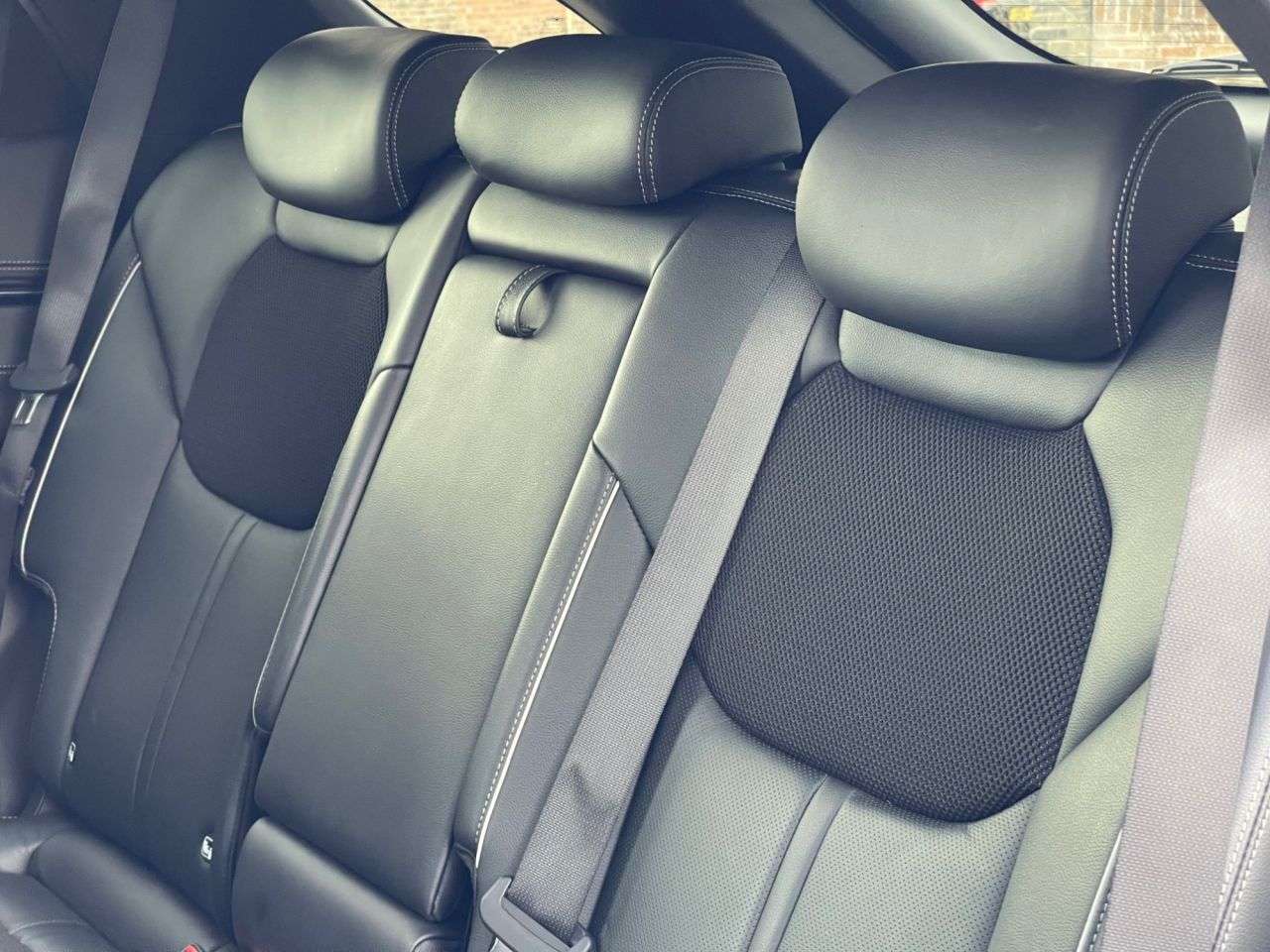 2022 GENESIS GV70 2022 GENESIS GV70