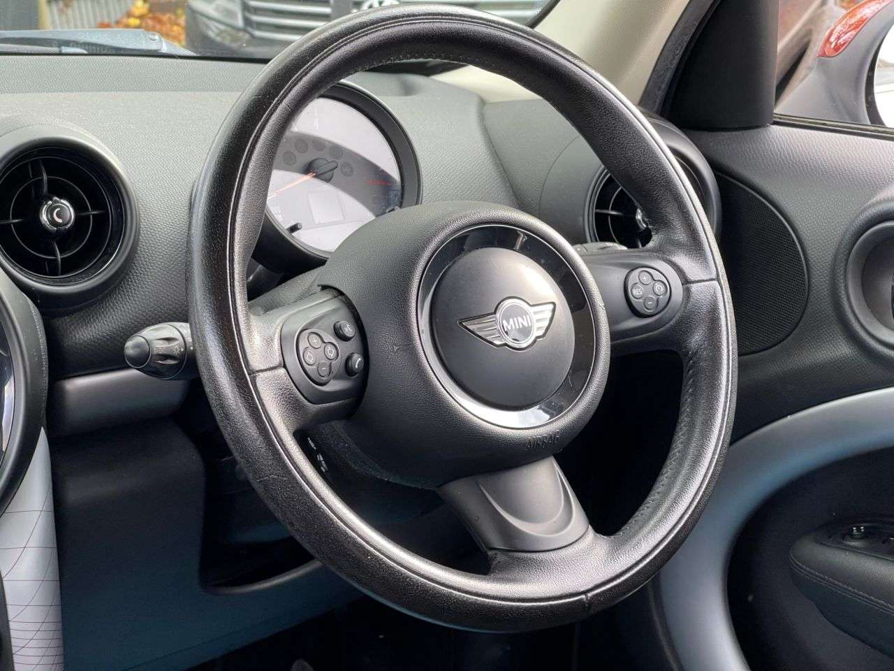 2016 MINI COUNTRYMAN 2016 MINI COUNTRYMAN