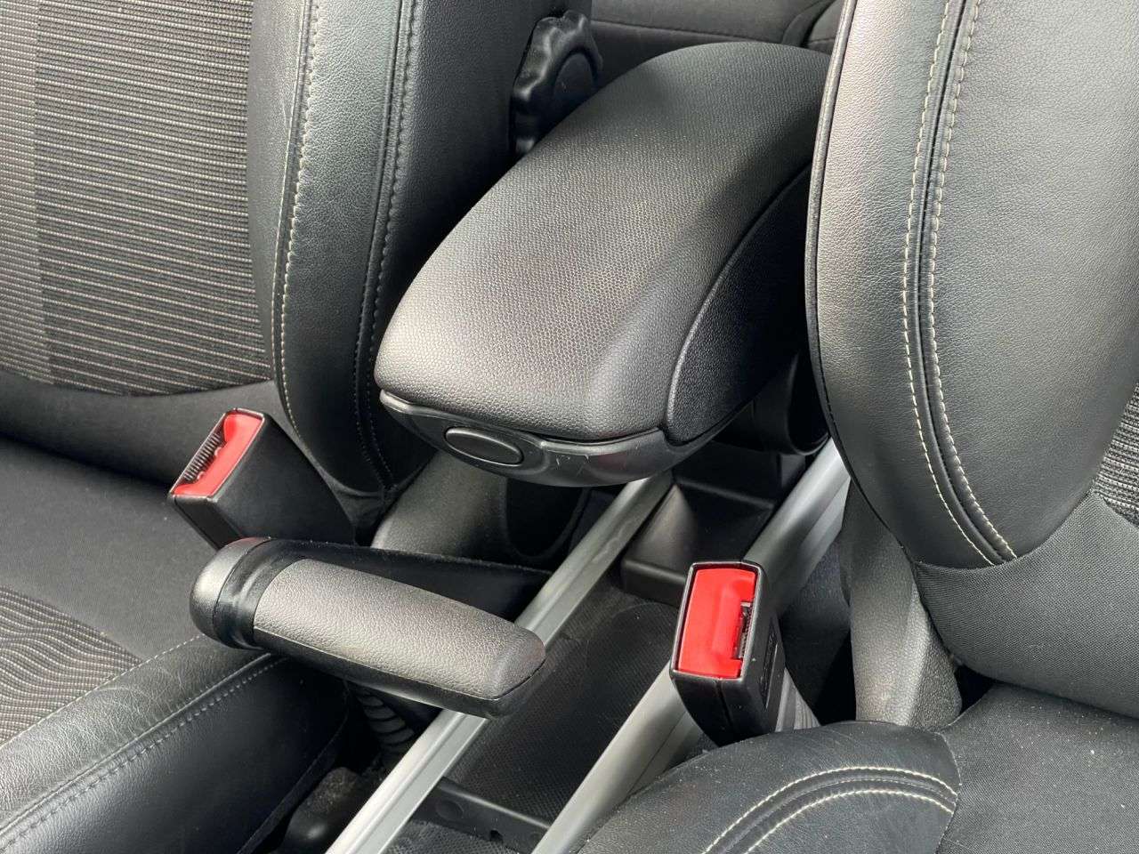 2016 MINI COUNTRYMAN 2016 MINI COUNTRYMAN