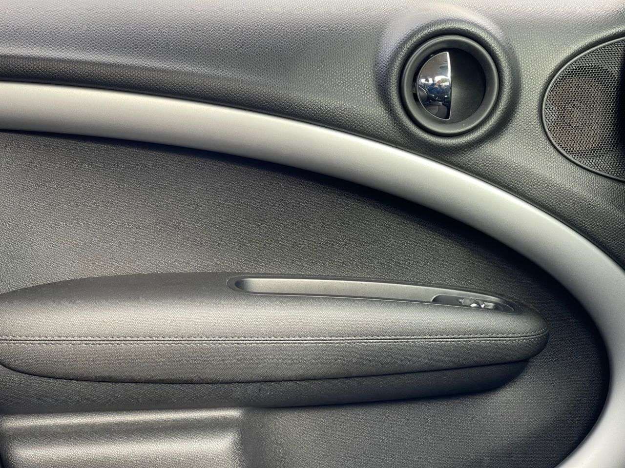 2016 MINI COUNTRYMAN 2016 MINI COUNTRYMAN