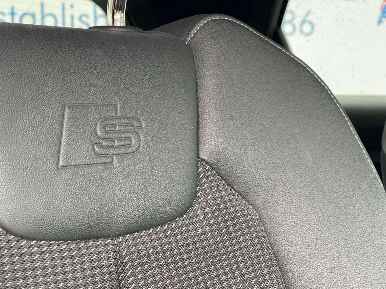 2023 AUDI A1 2023 AUDI A1