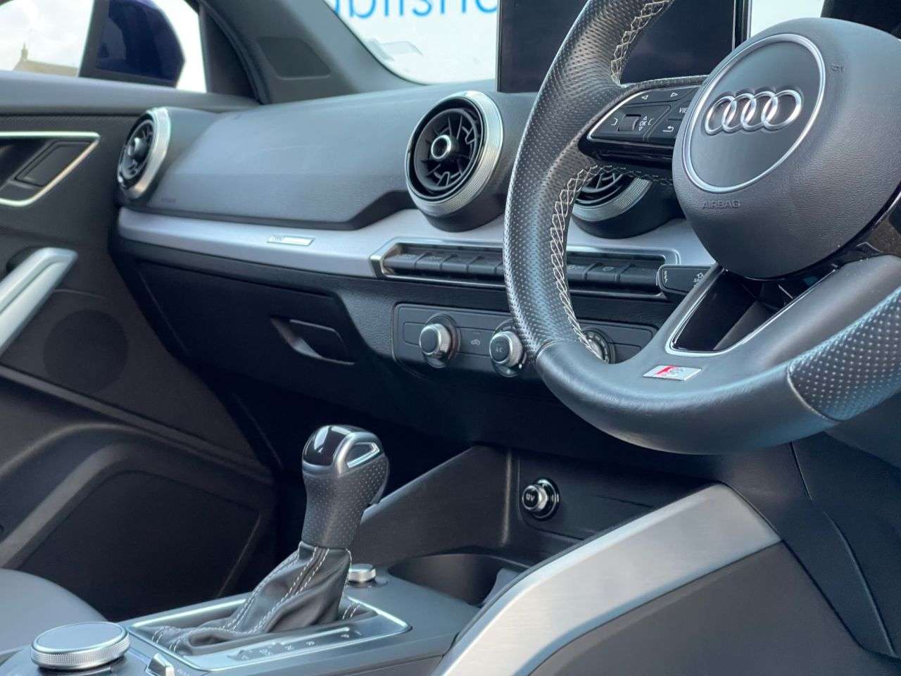 2022 AUDI Q2 2022 AUDI Q2