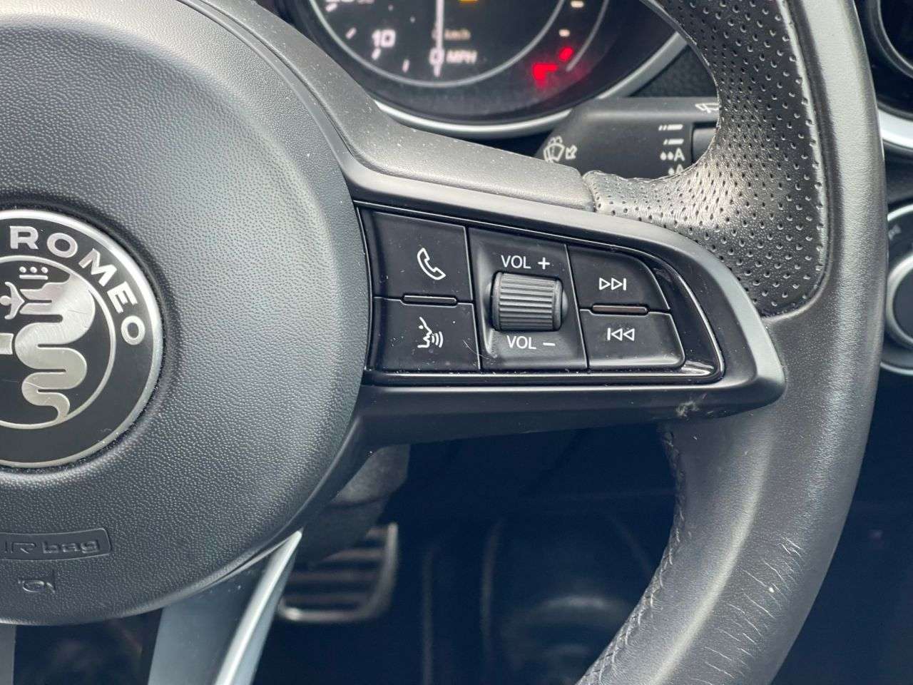 2022 ALFA ROMEO GIULIA 2022 ALFA ROMEO GIULIA