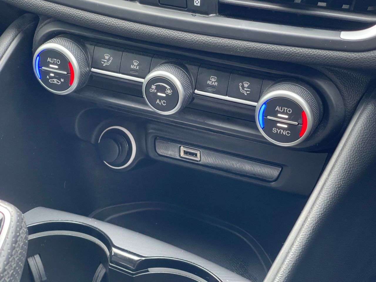 2022 ALFA ROMEO GIULIA 2022 ALFA ROMEO GIULIA