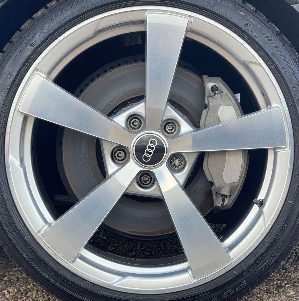 2021 AUDI TT 2021 AUDI TT