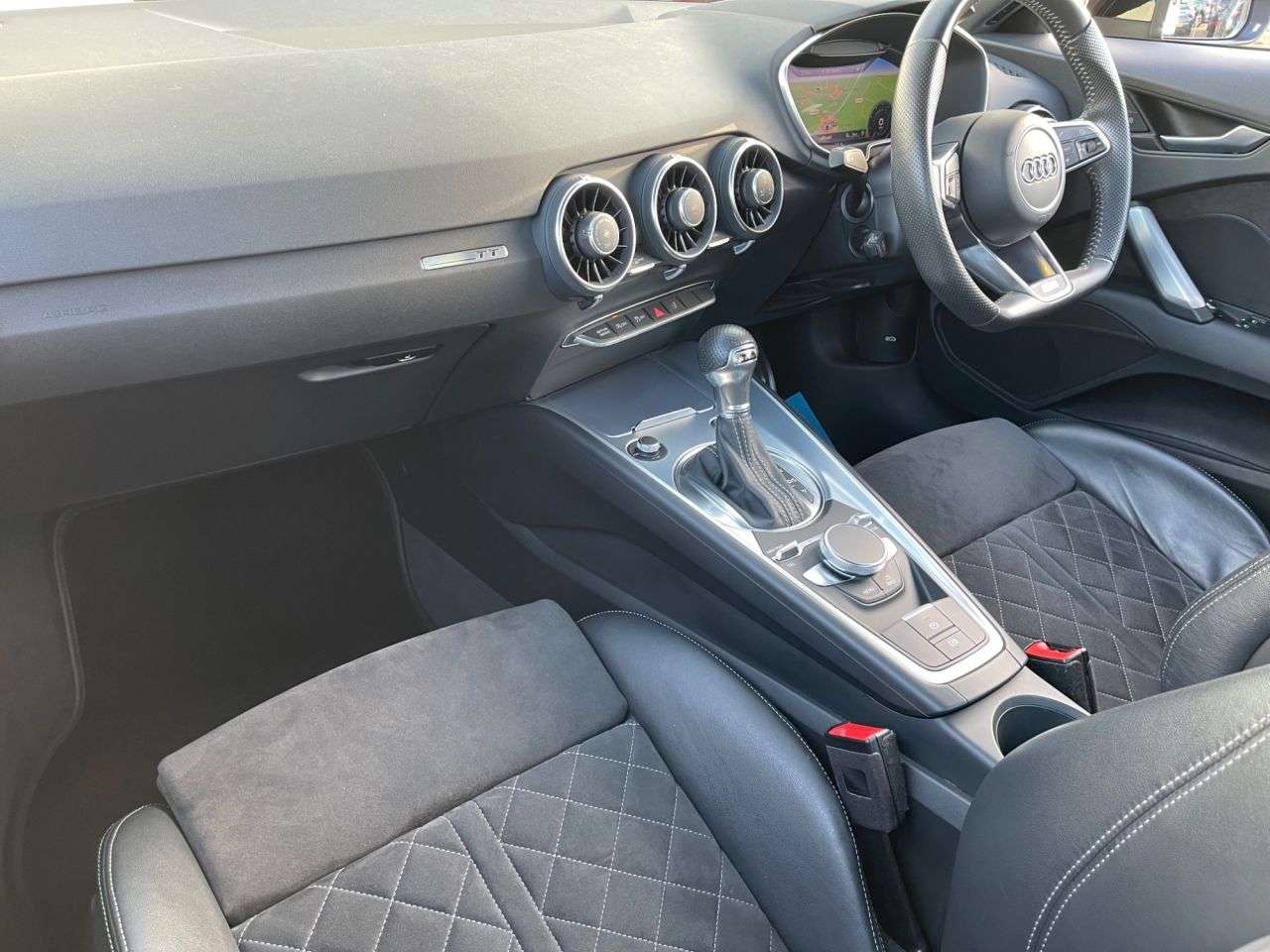 2021 AUDI TT 2021 AUDI TT