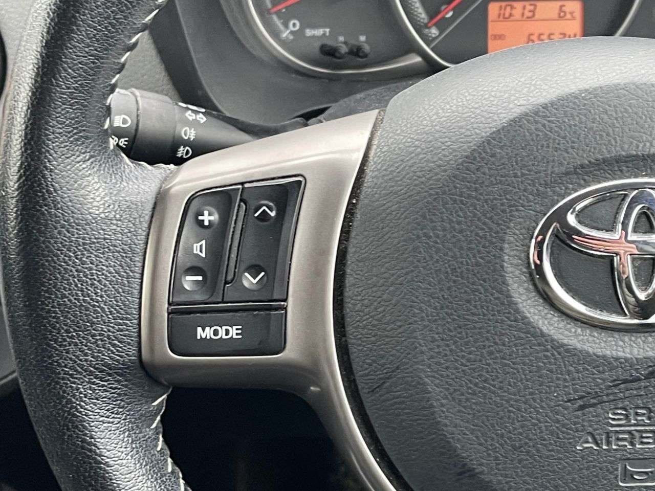 2017 TOYOTA YARIS 2017 TOYOTA YARIS