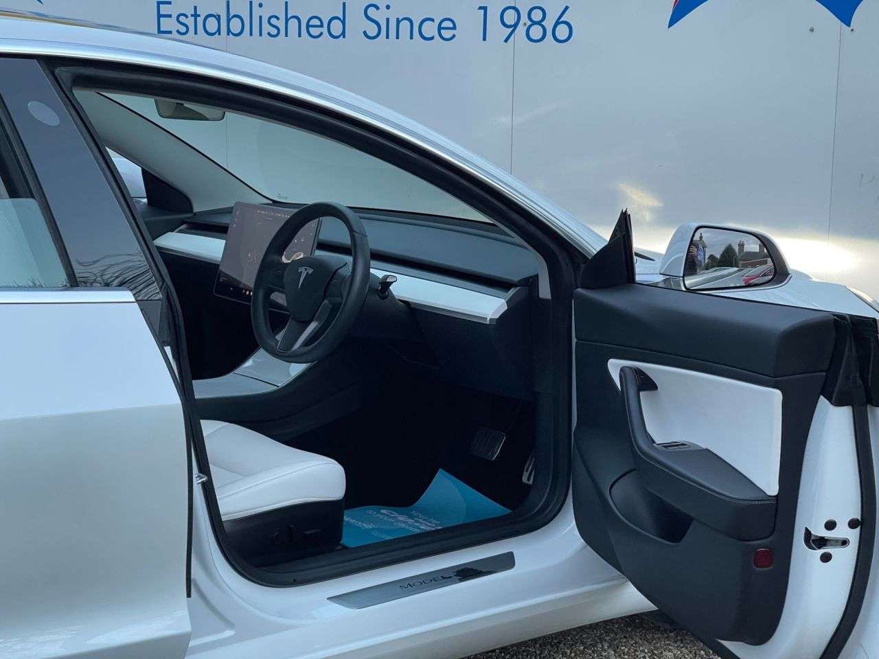 2020 TESLA MODEL 3 2020 TESLA MODEL 3