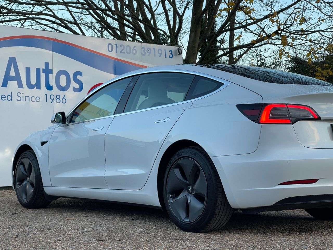 2020 TESLA MODEL 3 2020 TESLA MODEL 3