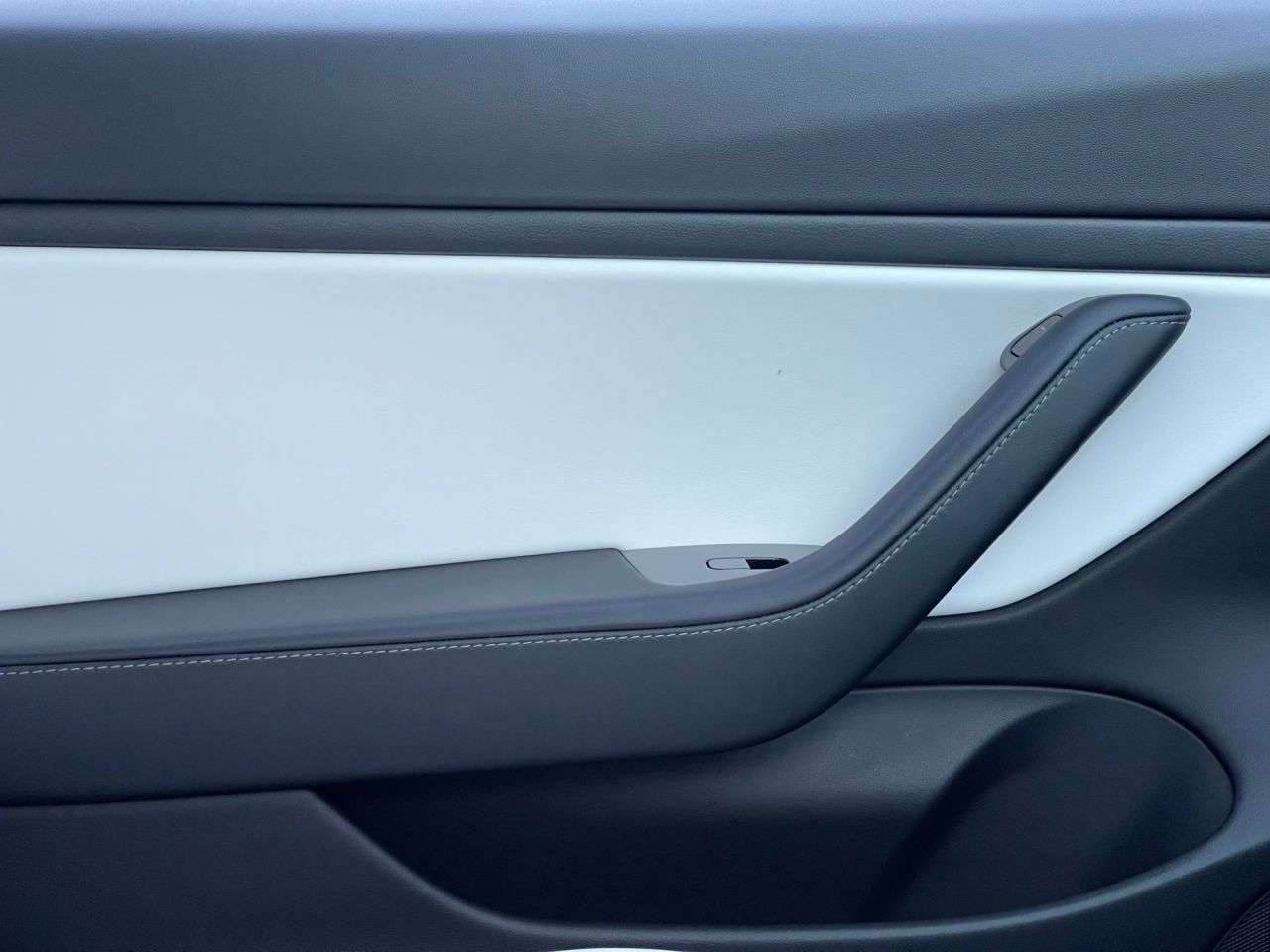 2020 TESLA MODEL 3 2020 TESLA MODEL 3