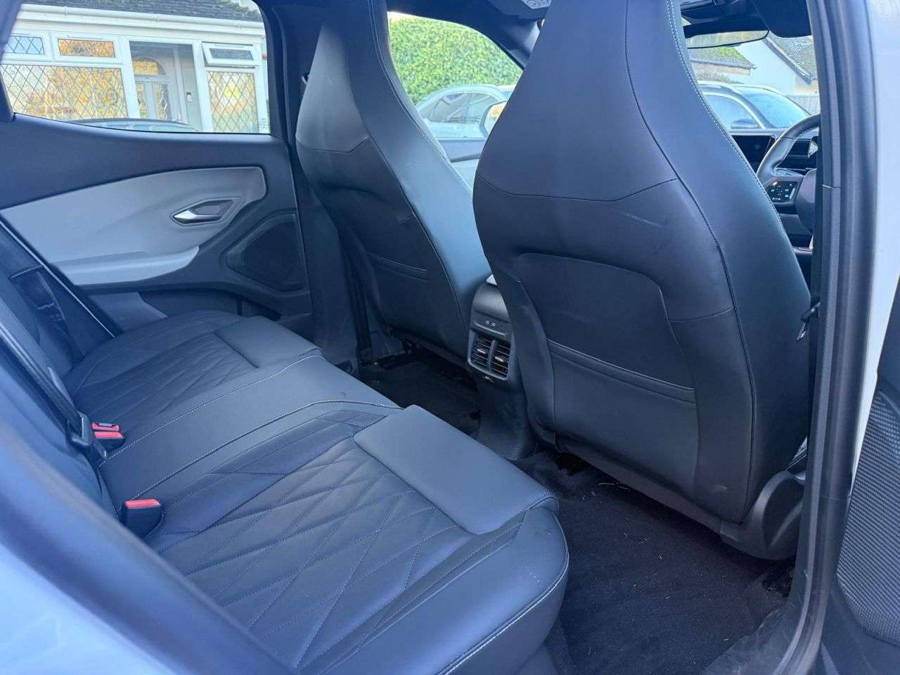 2025 FORD CAPRI 2025 FORD CAPRI