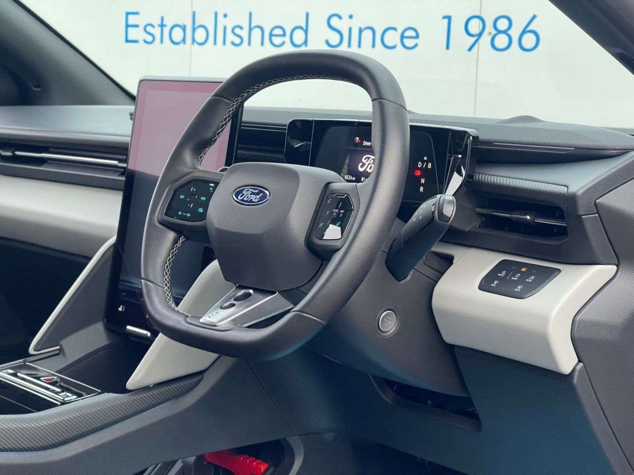 2025 FORD CAPRI 2025 FORD CAPRI