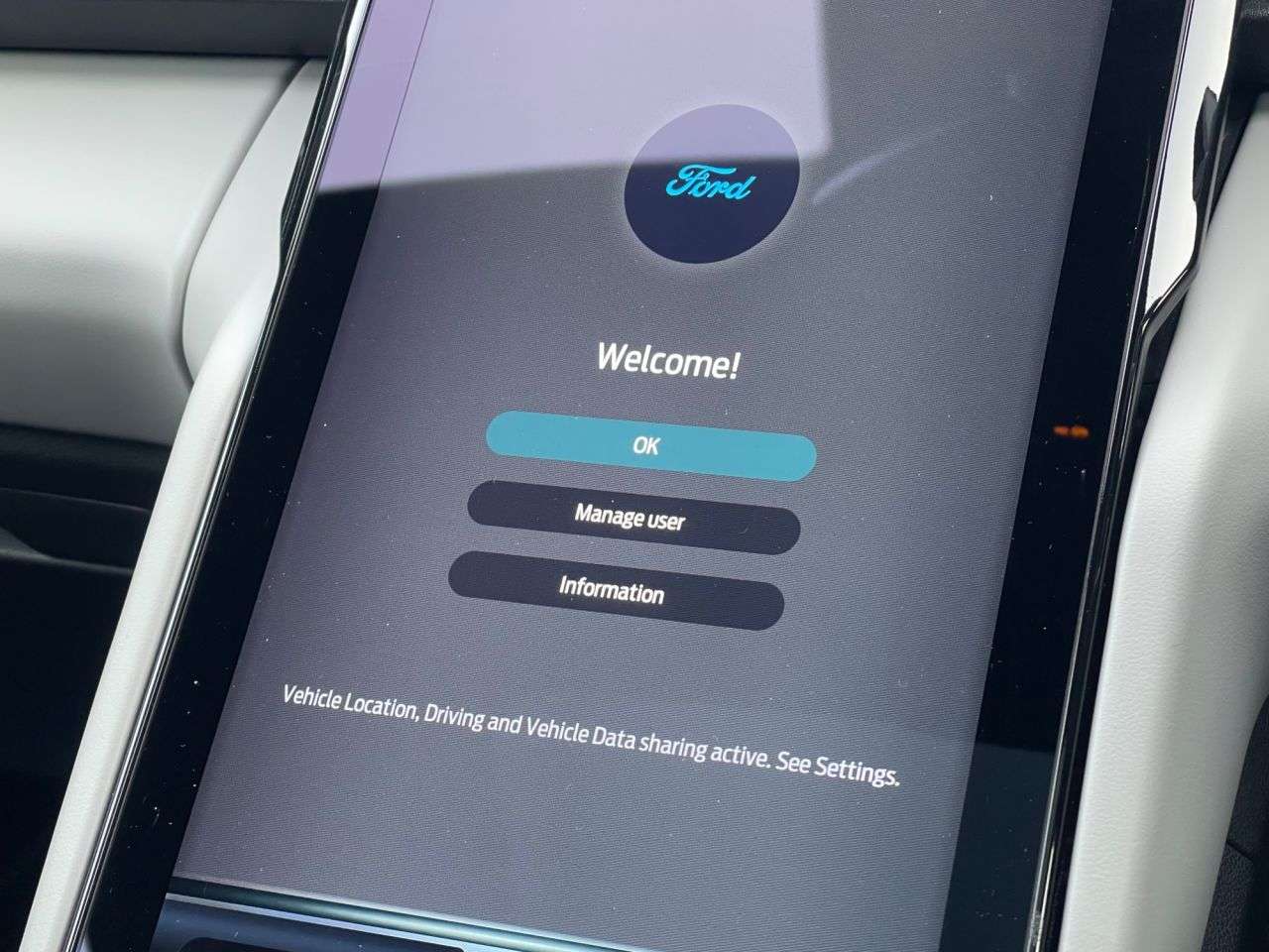 2025 FORD CAPRI 2025 FORD CAPRI