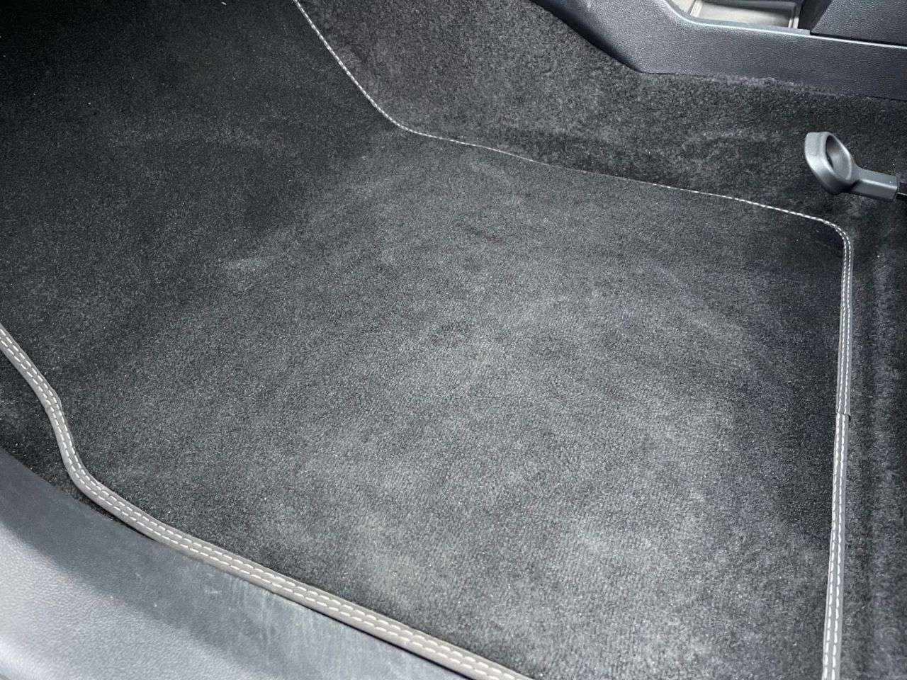 2025 FORD CAPRI 2025 FORD CAPRI