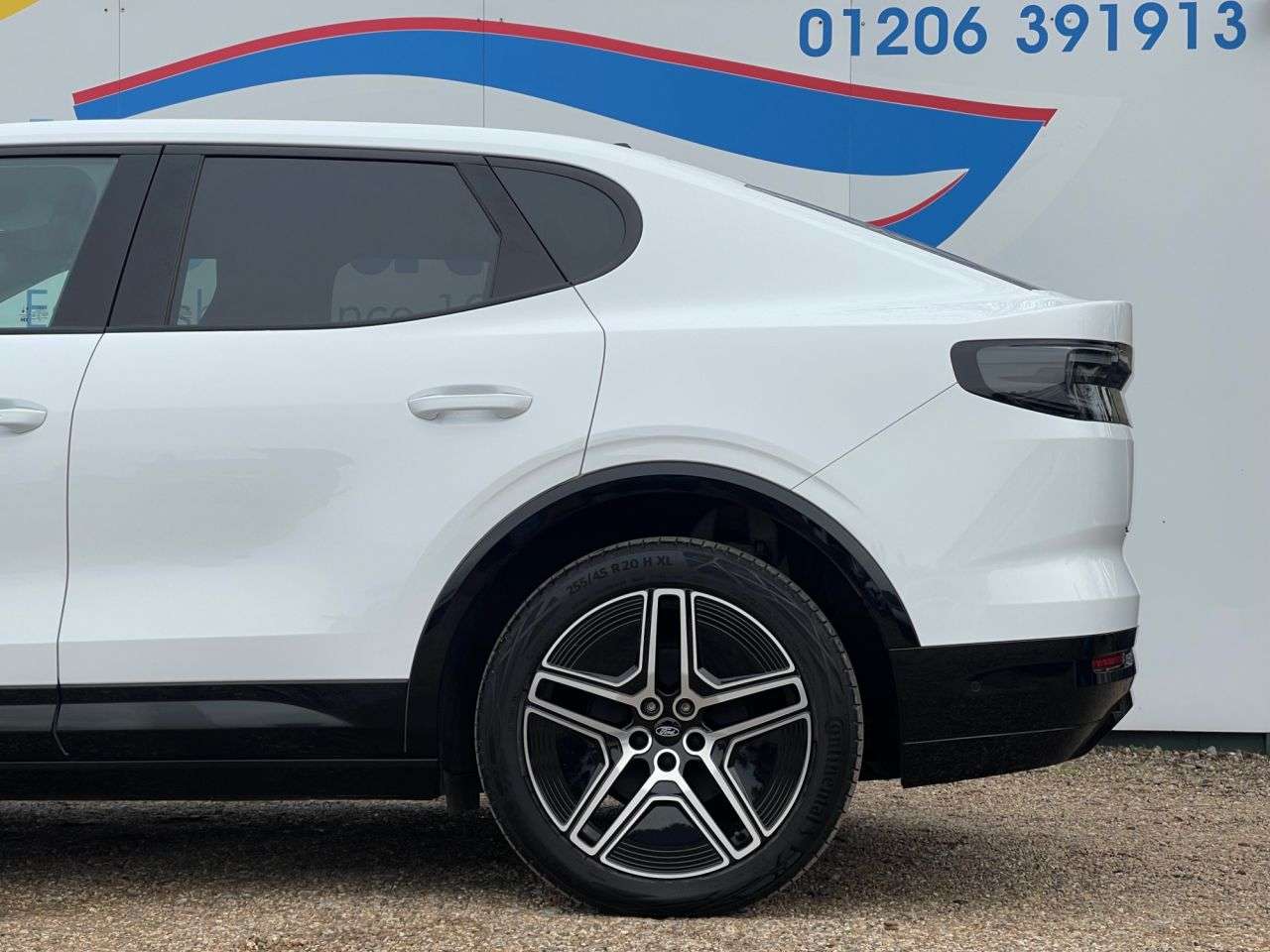 2025 FORD CAPRI 2025 FORD CAPRI