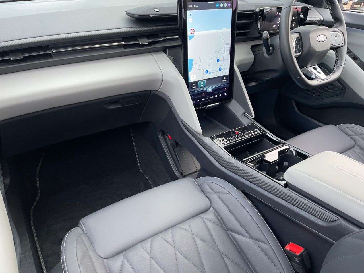 2025 FORD CAPRI 2025 FORD CAPRI