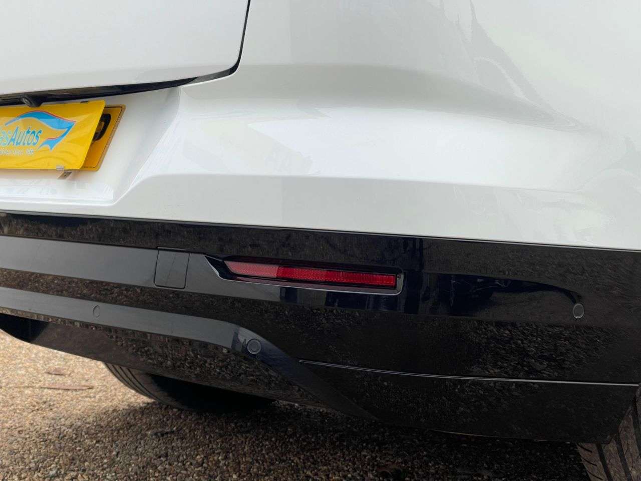 2025 FORD CAPRI 2025 FORD CAPRI