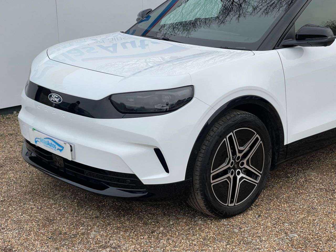 2025 FORD CAPRI 2025 FORD CAPRI