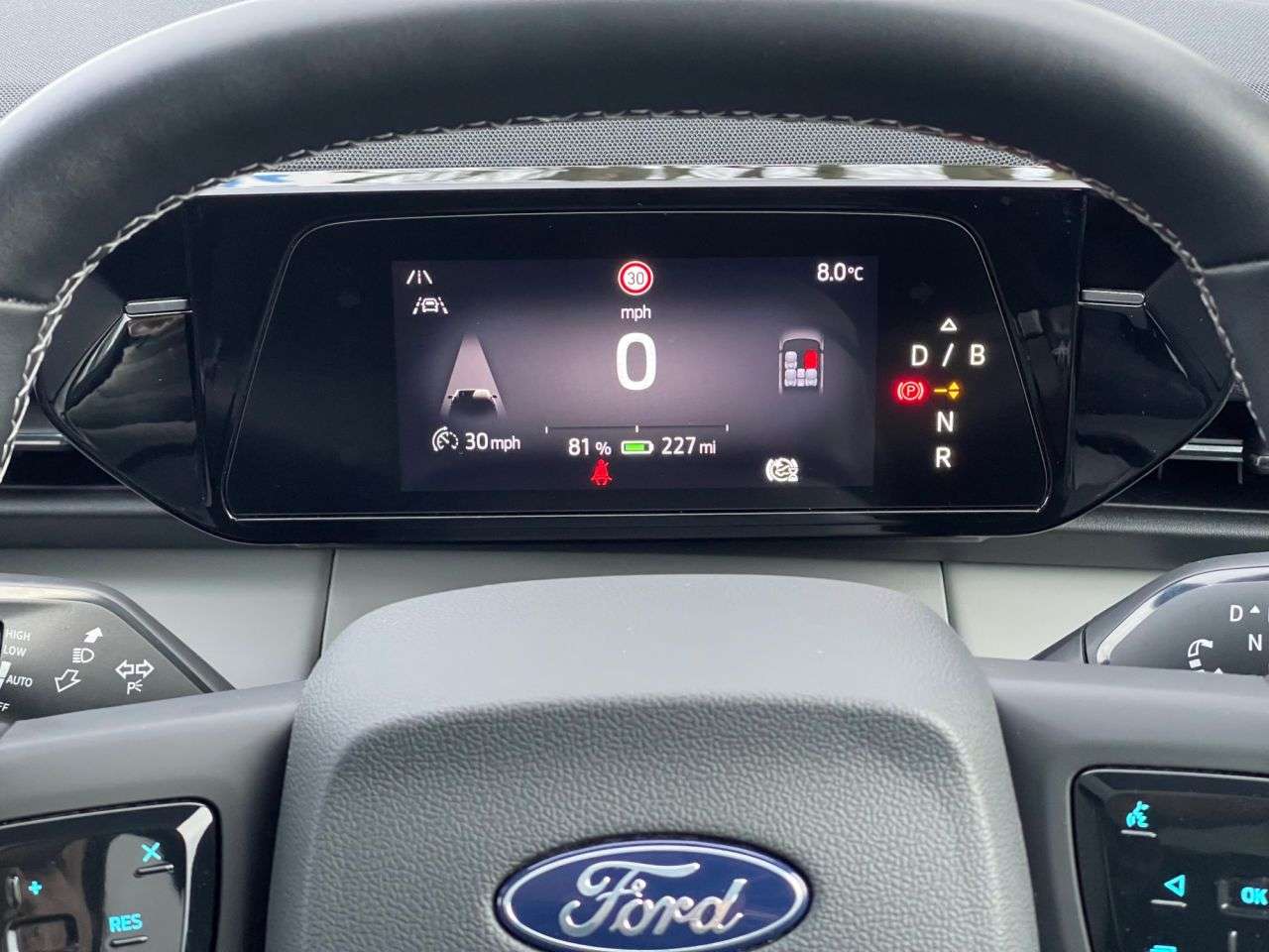 2025 FORD CAPRI 2025 FORD CAPRI