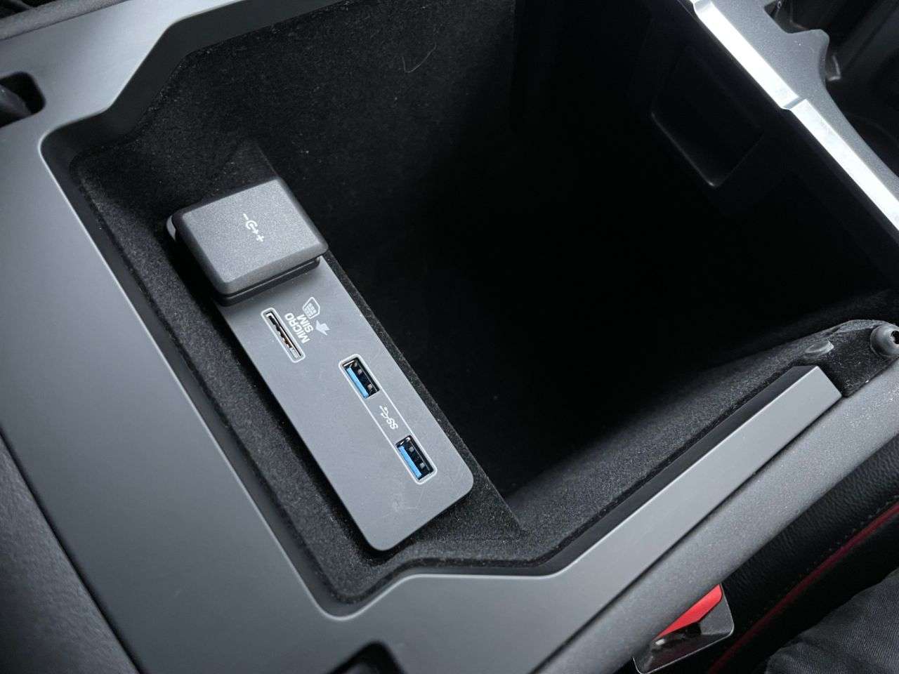 2019 LAND ROVER DISCOVERY SPORT 2019 LAND ROVER DISCOVERY SPORT