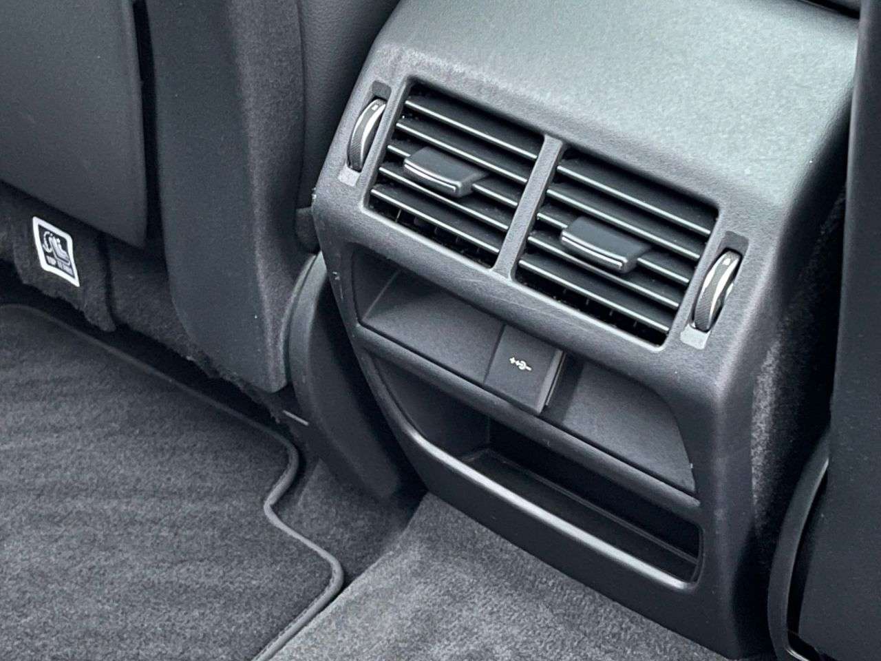 2019 LAND ROVER DISCOVERY SPORT 2019 LAND ROVER DISCOVERY SPORT