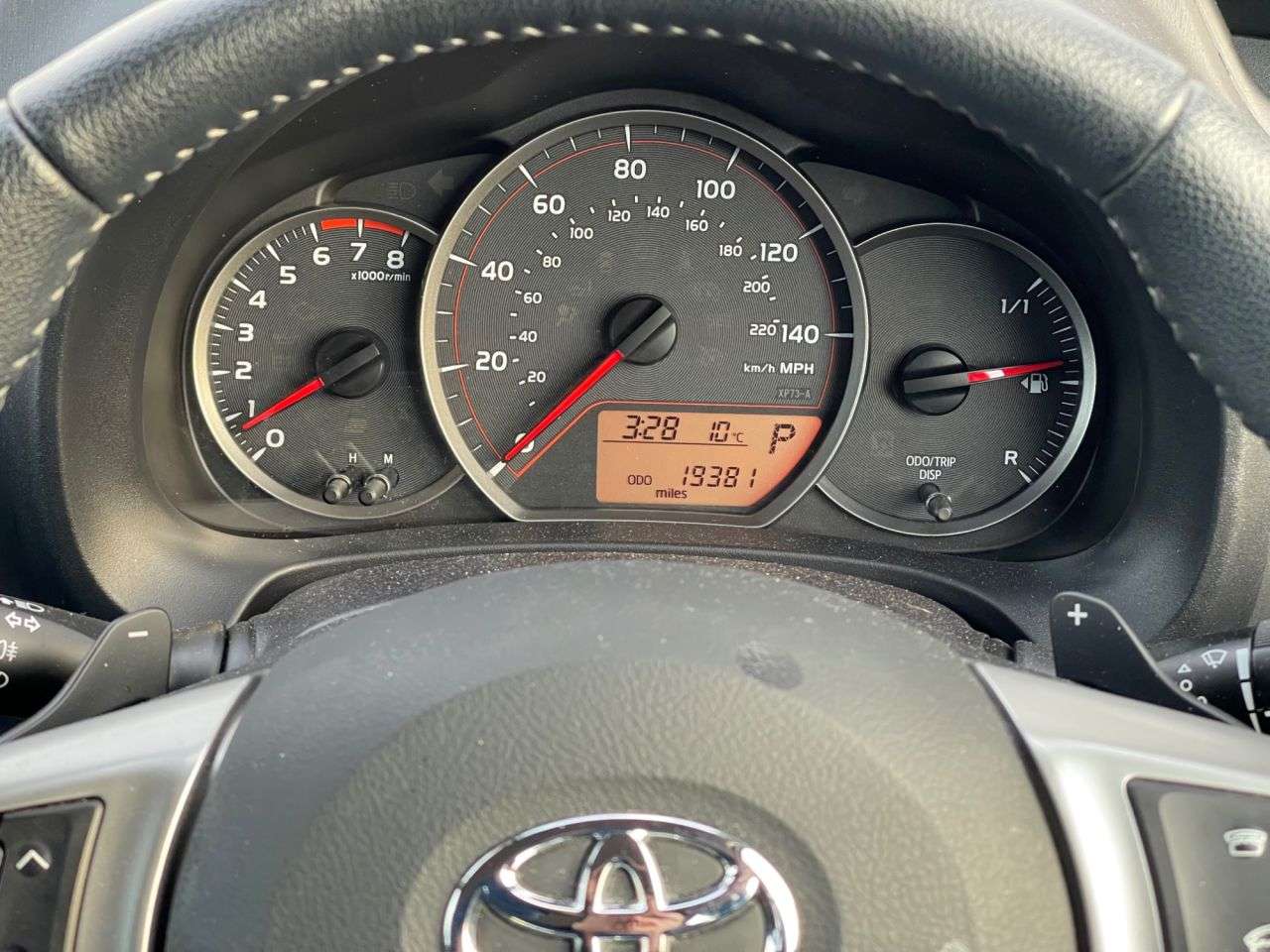 2014 TOYOTA YARIS 2014 TOYOTA YARIS