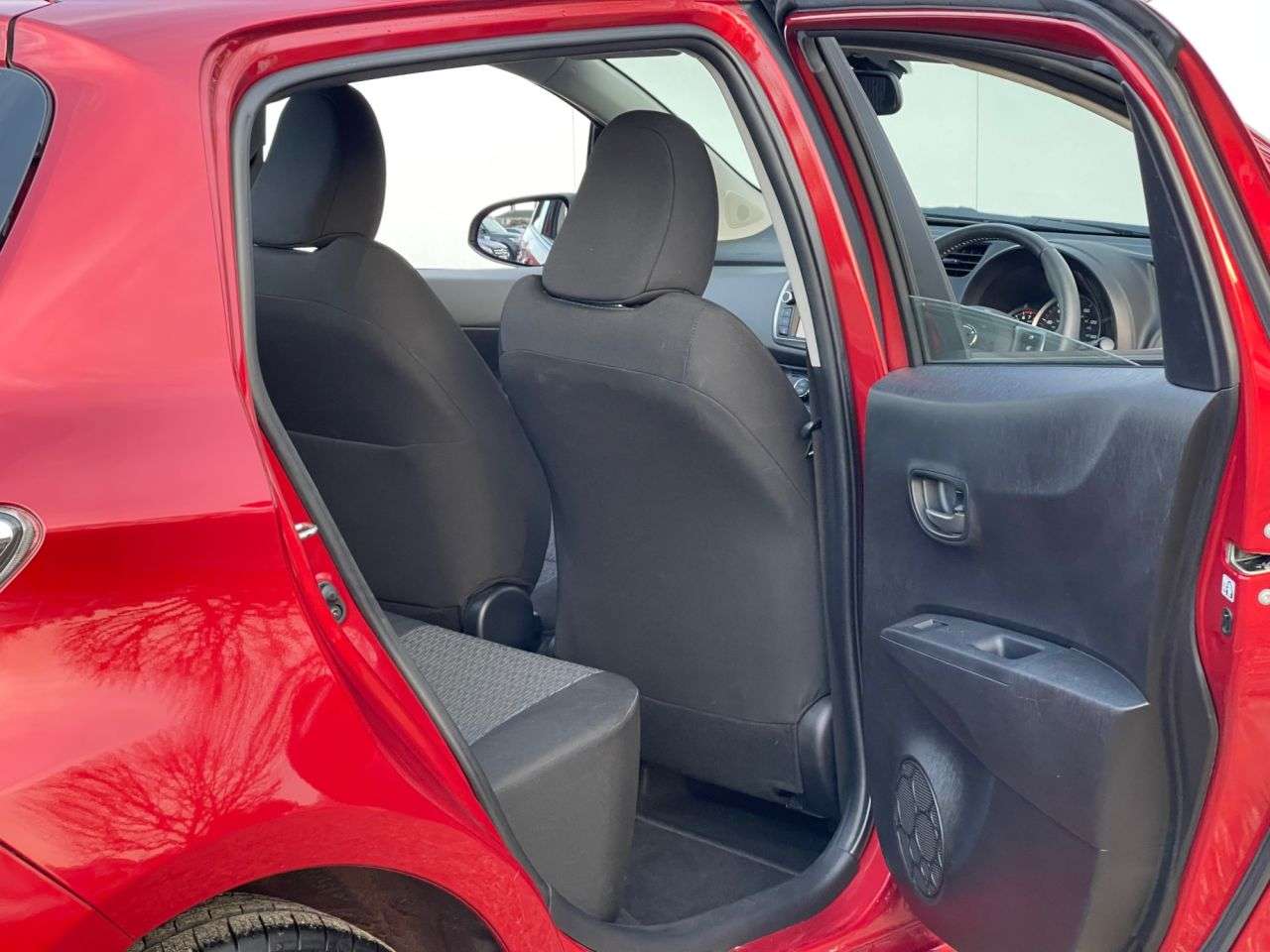 2014 TOYOTA YARIS 2014 TOYOTA YARIS