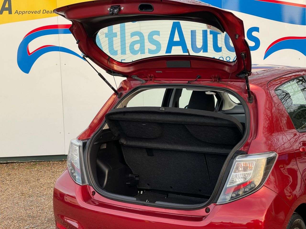 2014 TOYOTA YARIS 2014 TOYOTA YARIS